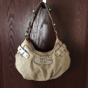 Guess purse / handbag